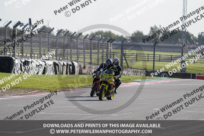 donington no limits trackday;donington park photographs;donington trackday photographs;no limits trackdays;peter wileman photography;trackday digital images;trackday photos